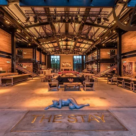 호텔 Warehouse By The (adults Only)