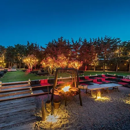 Warehouse By The (adults Only) ألاتشاتي
