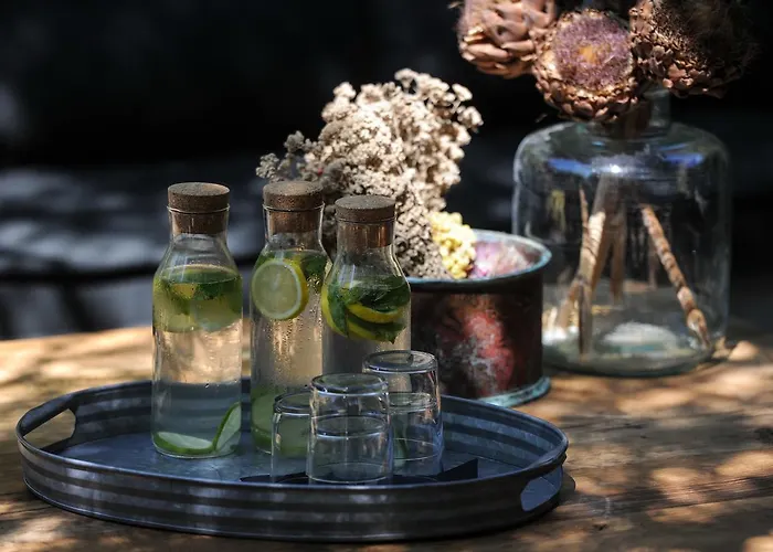 Hotel Warehouse By The (adults Only)