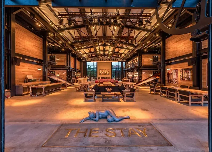 Hotel Warehouse By The (adults Only)